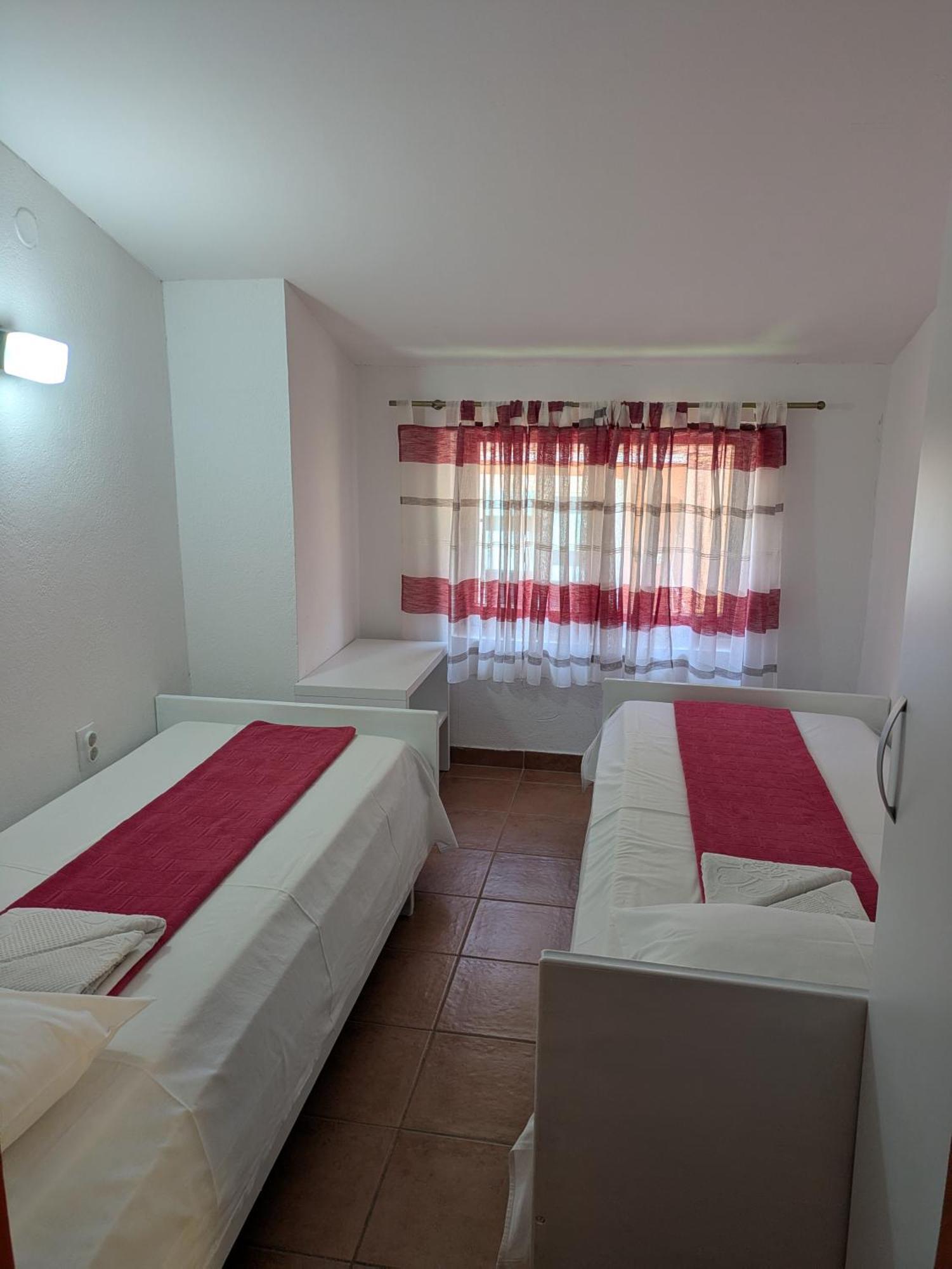 Apartmani Abeona Budva Exteriör bild